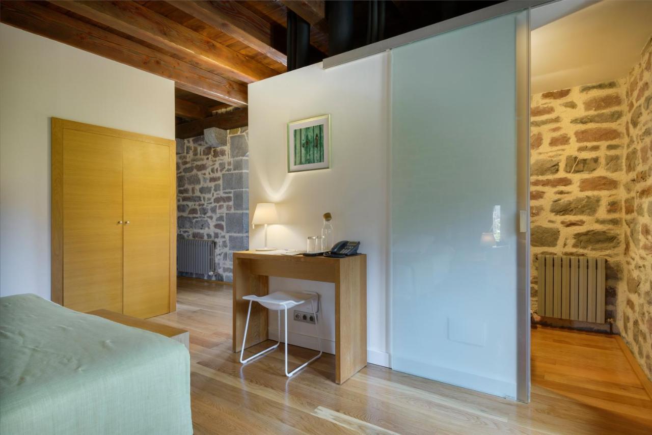 Hotel Rural Torre De Uriz Екстер'єр фото
