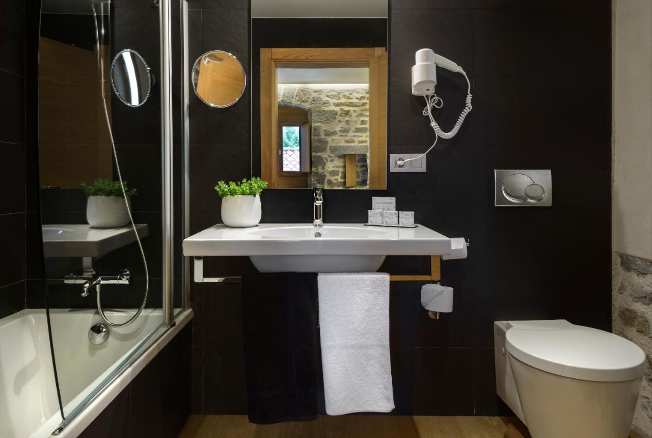 Hotel Rural Torre De Uriz Екстер'єр фото