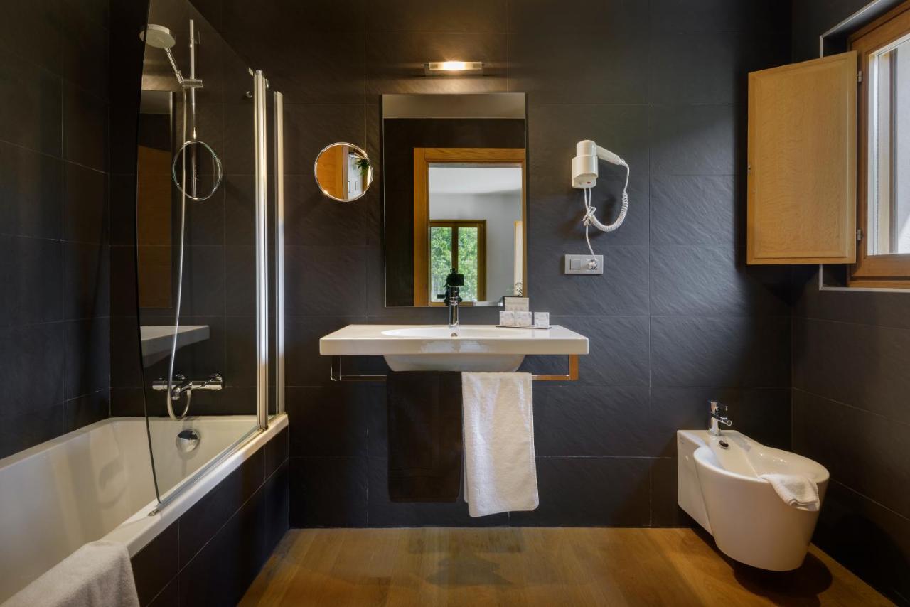 Hotel Rural Torre De Uriz Екстер'єр фото